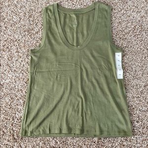 Olive Tank